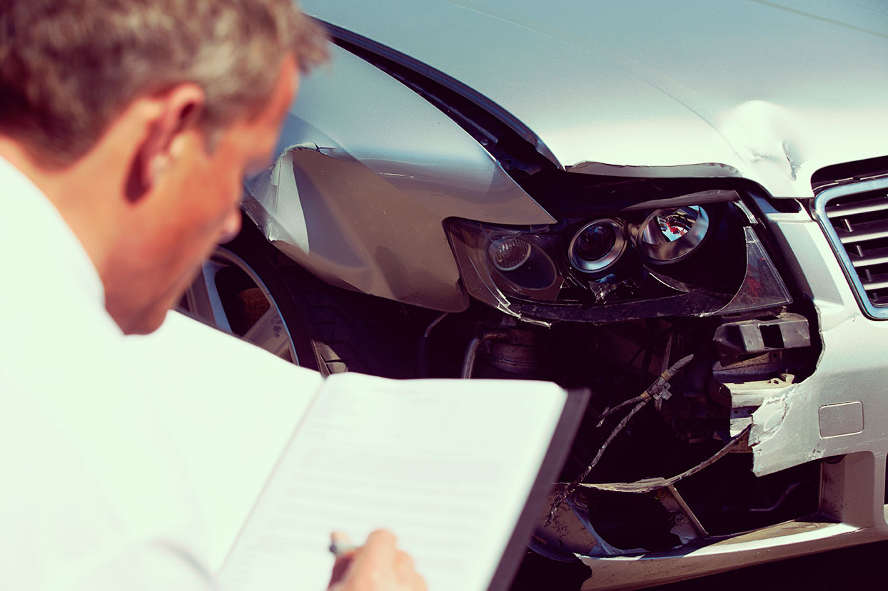 Deficiencias en la carrocería que pueden hacer que tu coche no pase la ITV