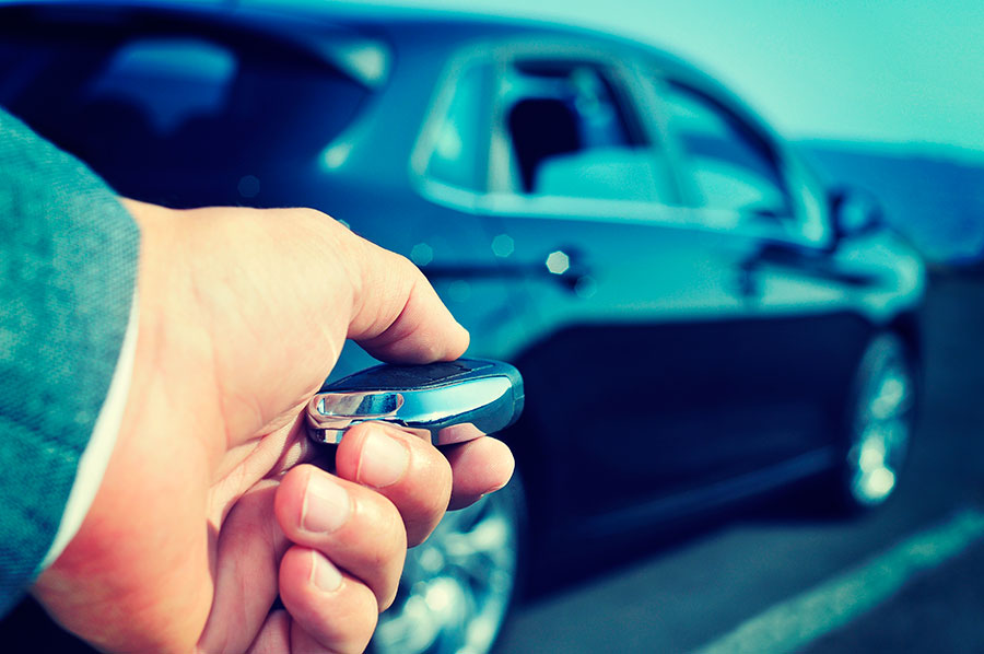 ¿Pensando en vender o comprar un coche de segunda mano? ¿Sabes cómo calcular su valor residual?