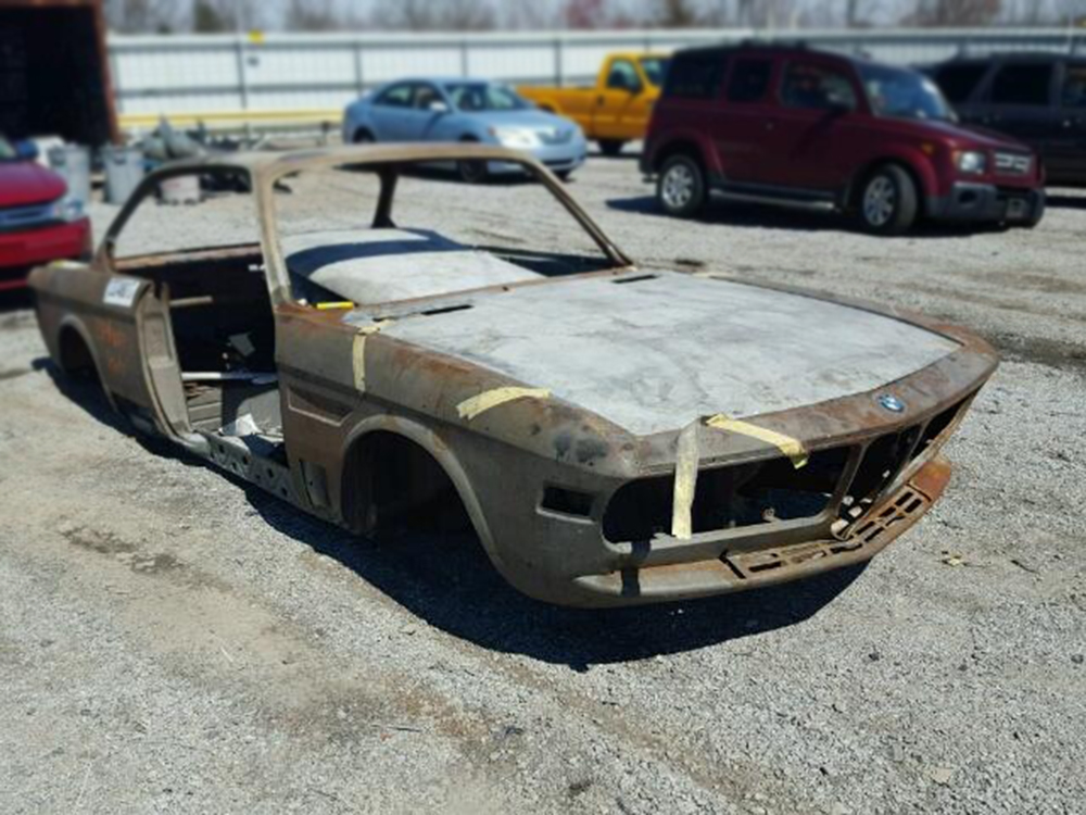 Un coche con la carrocería quemada… ¿que podría costar más de 100.000 euros?