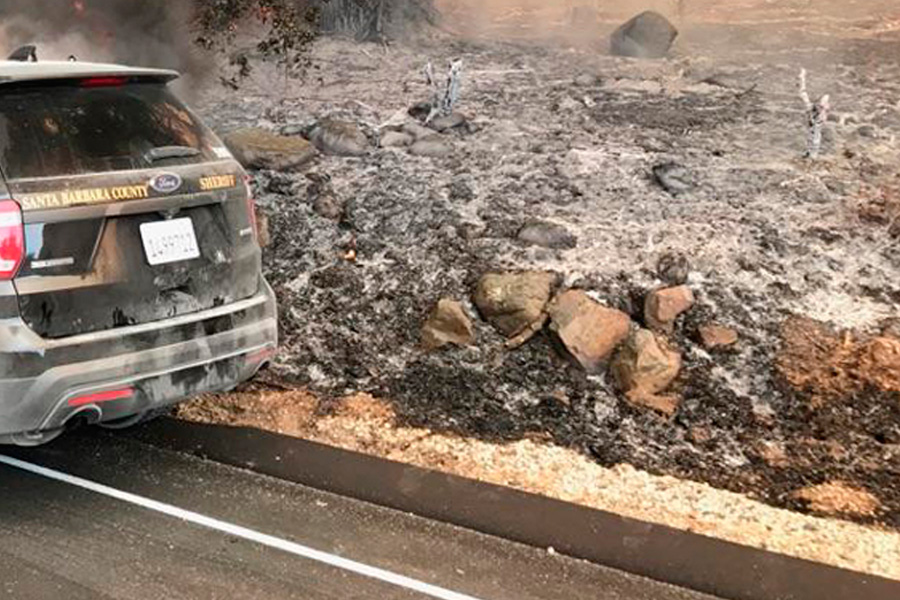 ¿Sabías que la ceniza de un incendio también puede dañar la pintura del coche al entrar en contacto con la carrocería?